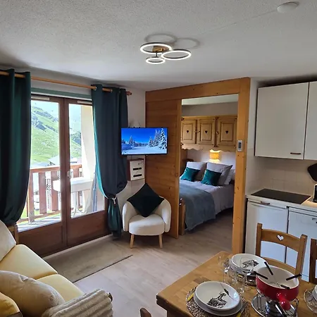 Appartement Val Thorens, Ski-in Ski-out 1 Bedroom For 4 With Fiber, South-facing & Mountain Views