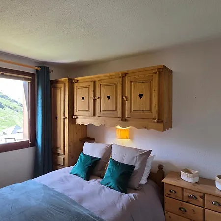 Val Thorens, Ski-in Ski-out 1 Bedroom For 4 With Fiber, South-facing & Mountain Views Val Thorens